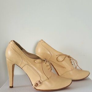 Elegant Tan Women's Heels, Viktor & Rolf, Made in Italy, Size 37.